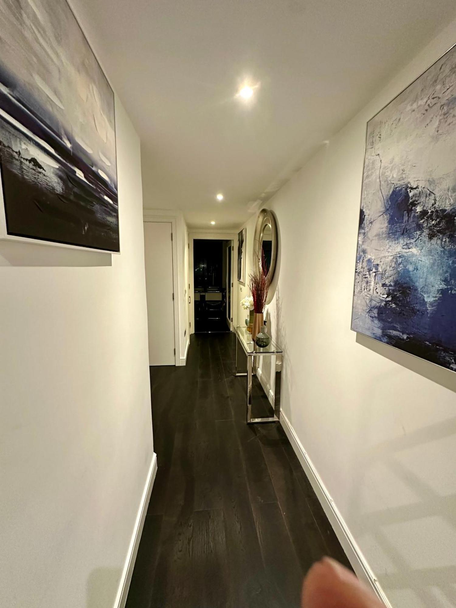 Gunwharf Quays Harbour Apartments 朴次茅斯 外观 照片
